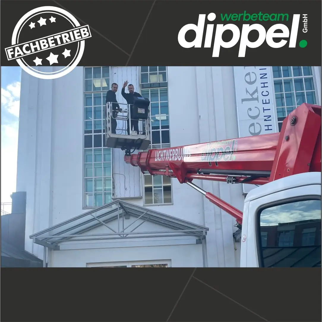 Leuchtreklame - Montage